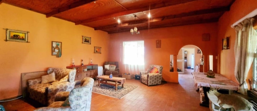 4 Bedroom Property for Sale in Summerpride Eastern Cape